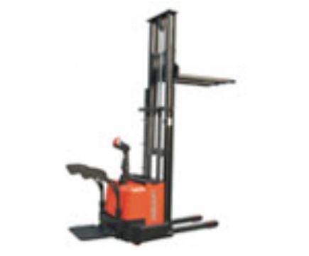 Electric Stacker Cs15xx